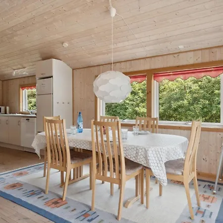 بيت للعطل Beautiful In Vaeggerlose With Kitchen Bøtø By